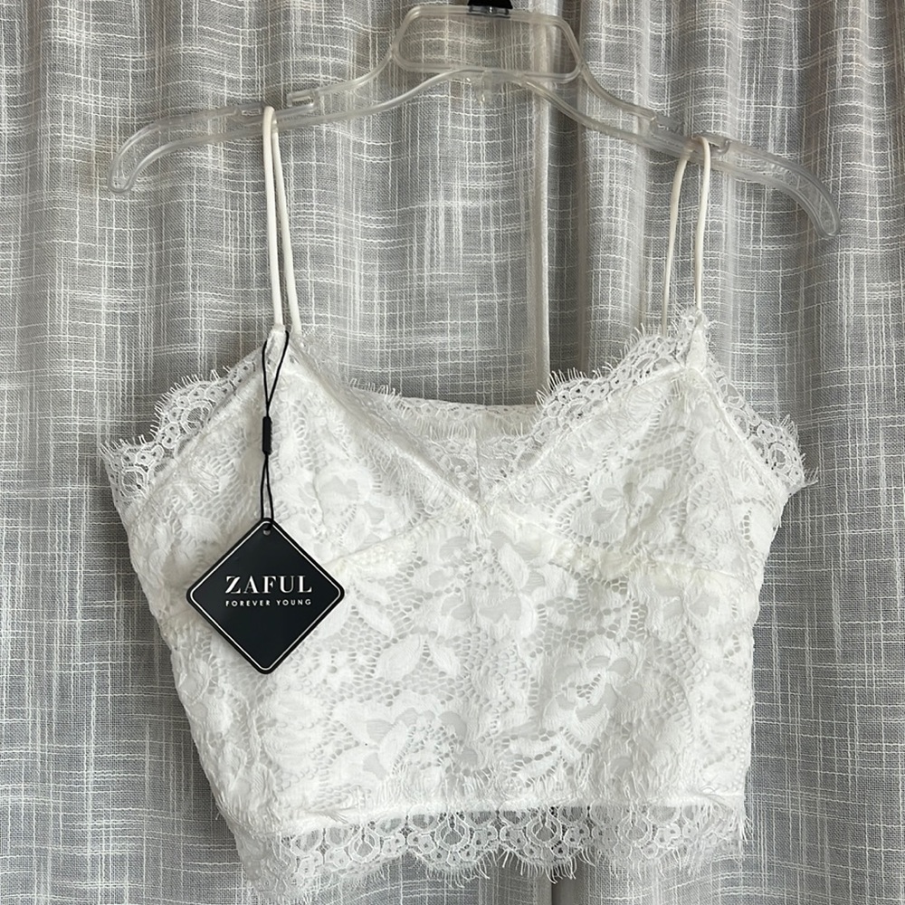 NWT Lace Top